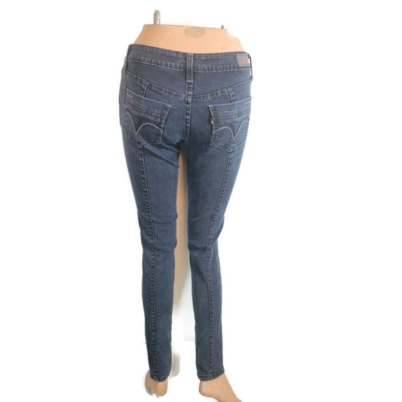 Levi's 535 Trapunto Seam Embellished Denim Leggings - Picture 3 of 10